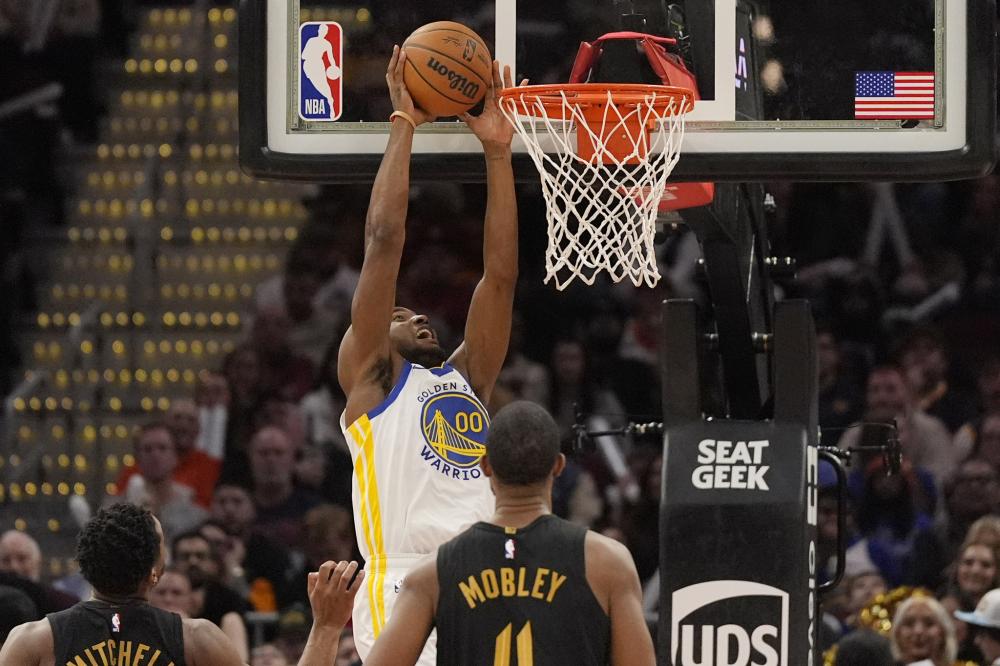 这一消息立 这一消息立